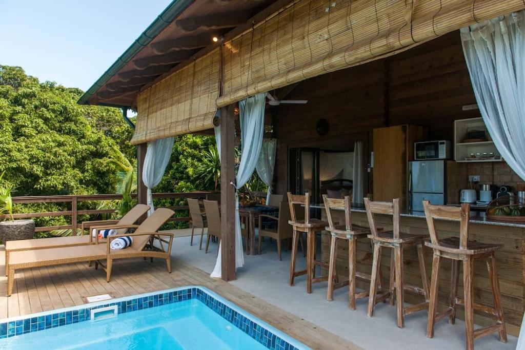 La Pointe Beach Huts Baie Sainte Anne Exterior photo
